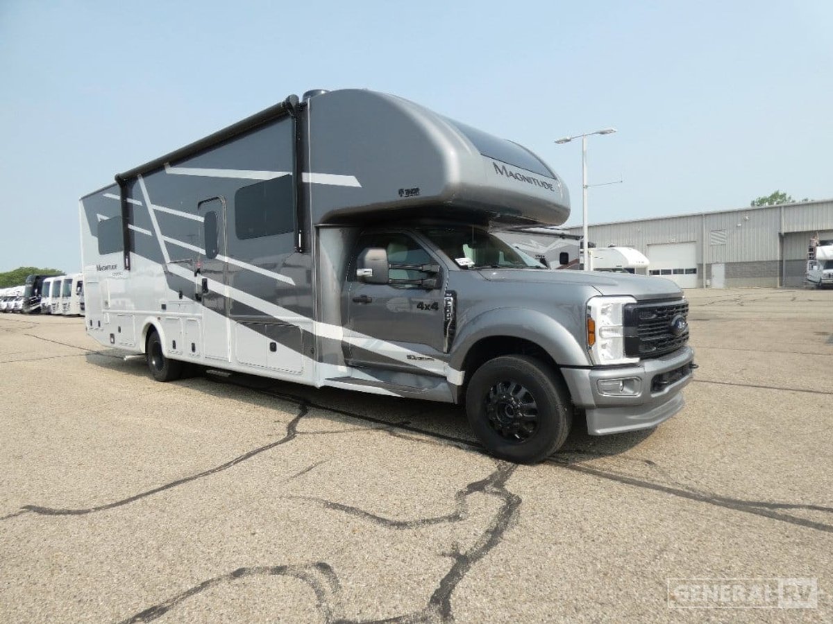 2026 Thor Motor Coach Magnitude Grand