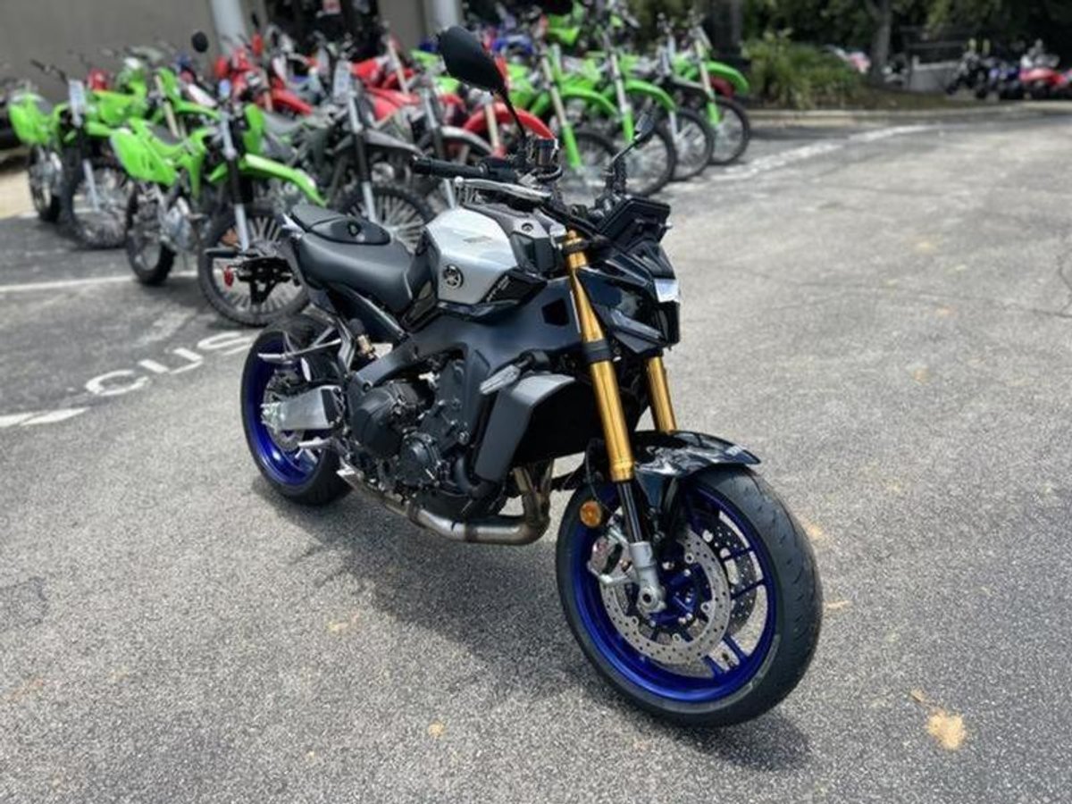 2025 Yamaha MT-09 SP