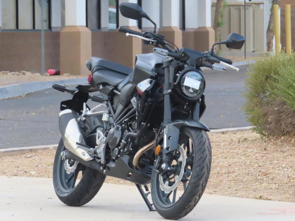 2025 Honda CB300R