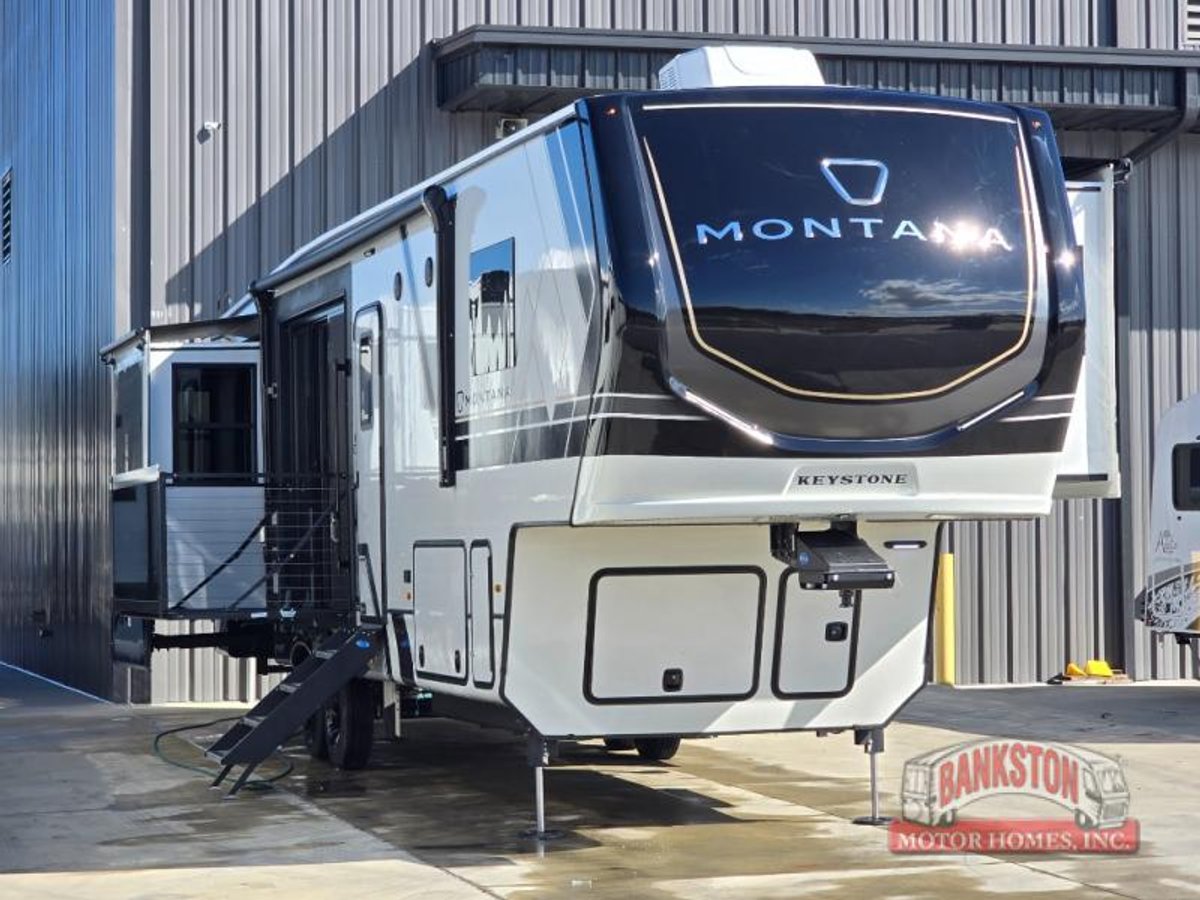 2026 Montana 3532SP