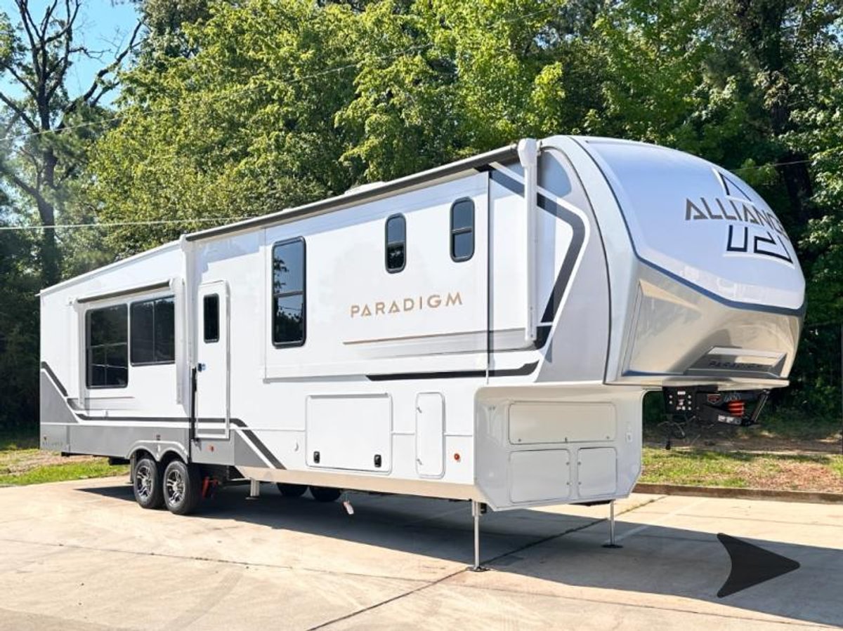 2026 Alliance RV Paradigm