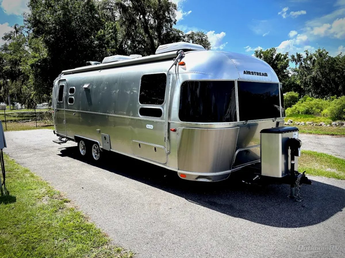 2022 Airstream Flying Cloud