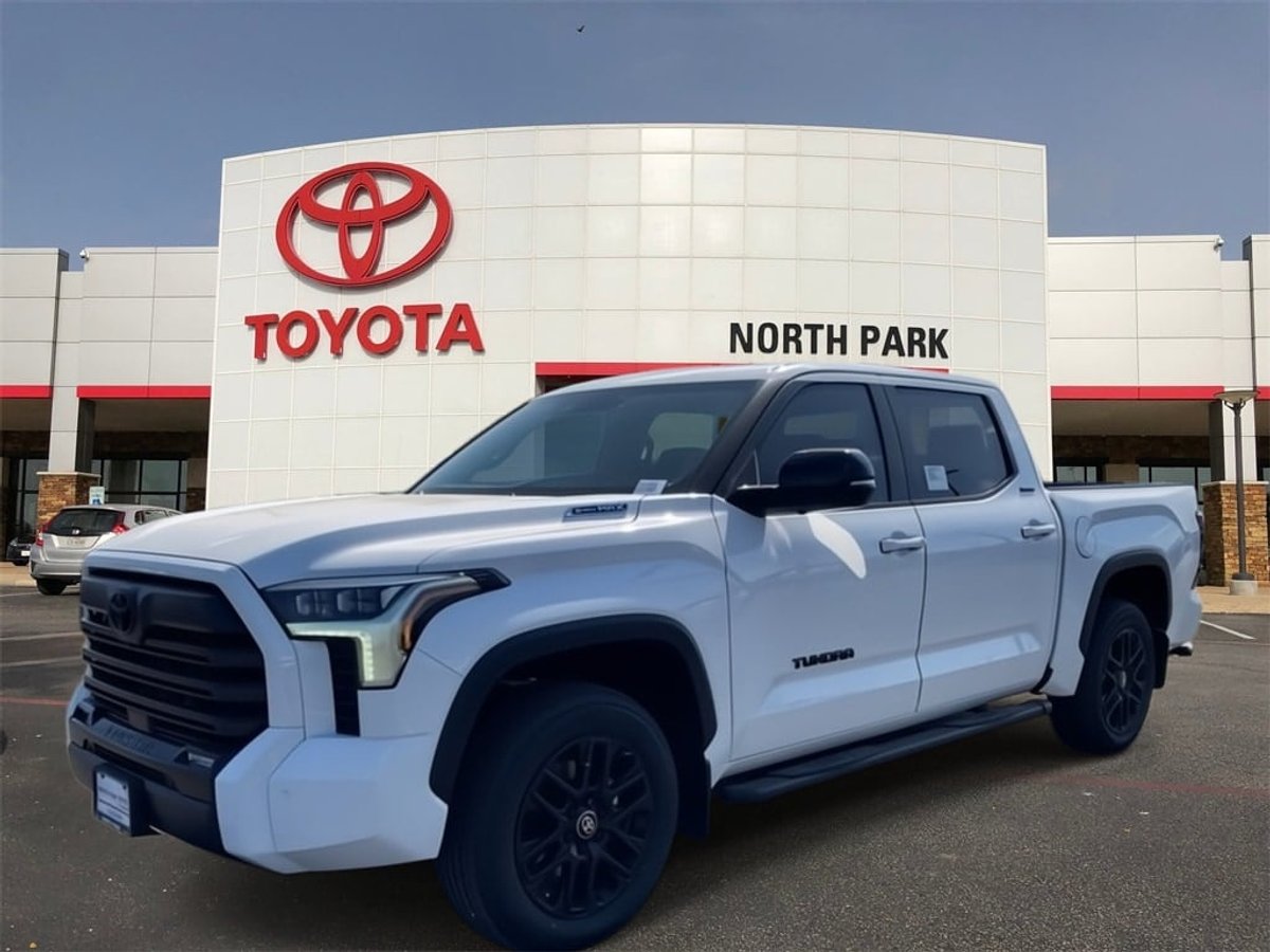 2026 Toyota Tundra i-FORCE MAX