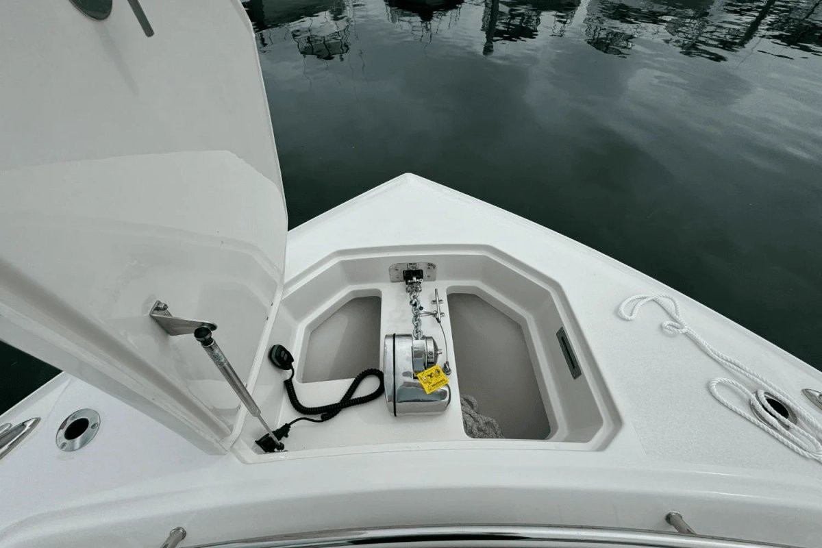 2025 Sailfish 360 CC