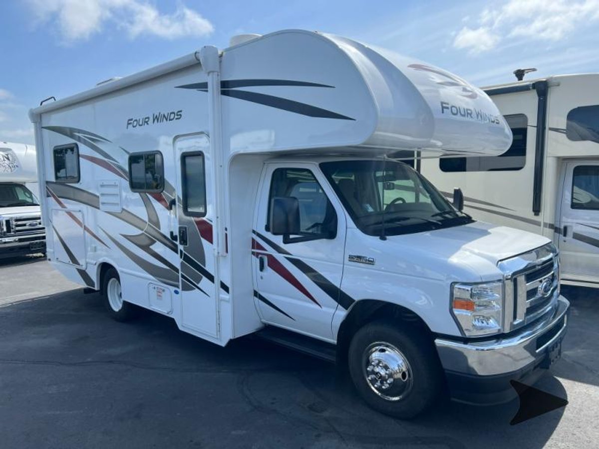 2024 Thor Motor Coach Four Winds