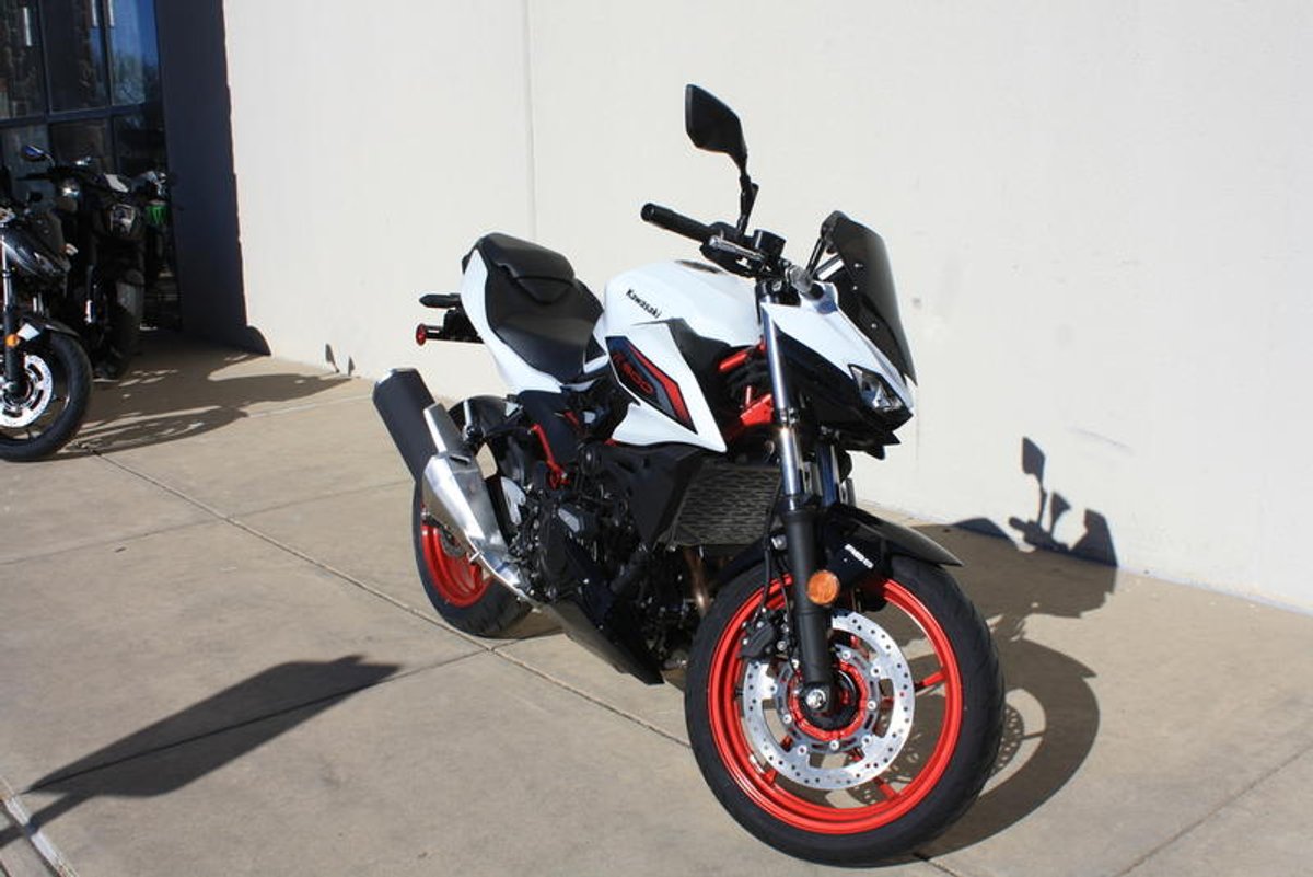 2026 Kawasaki Z500 SE ABS