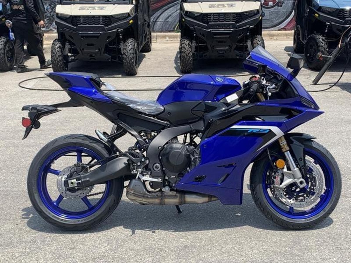 2025 Yamaha YZF-R9