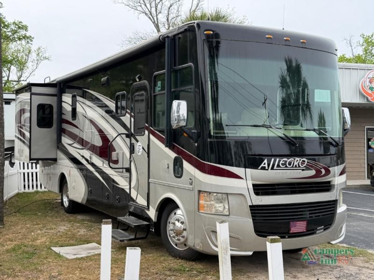 2016 Tiffin Motorhomes Allegro