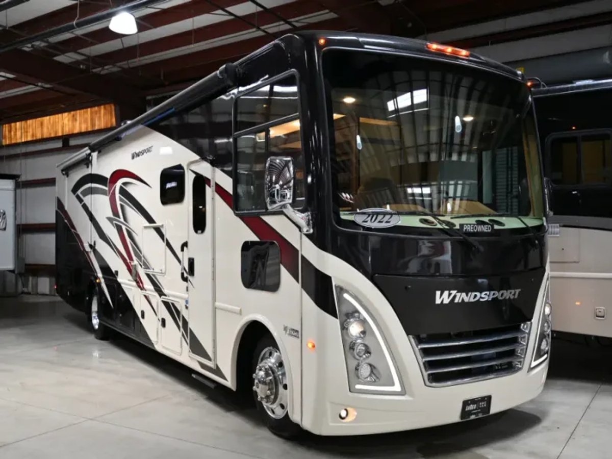 2022 Thor Motor Coach WINDSPORT