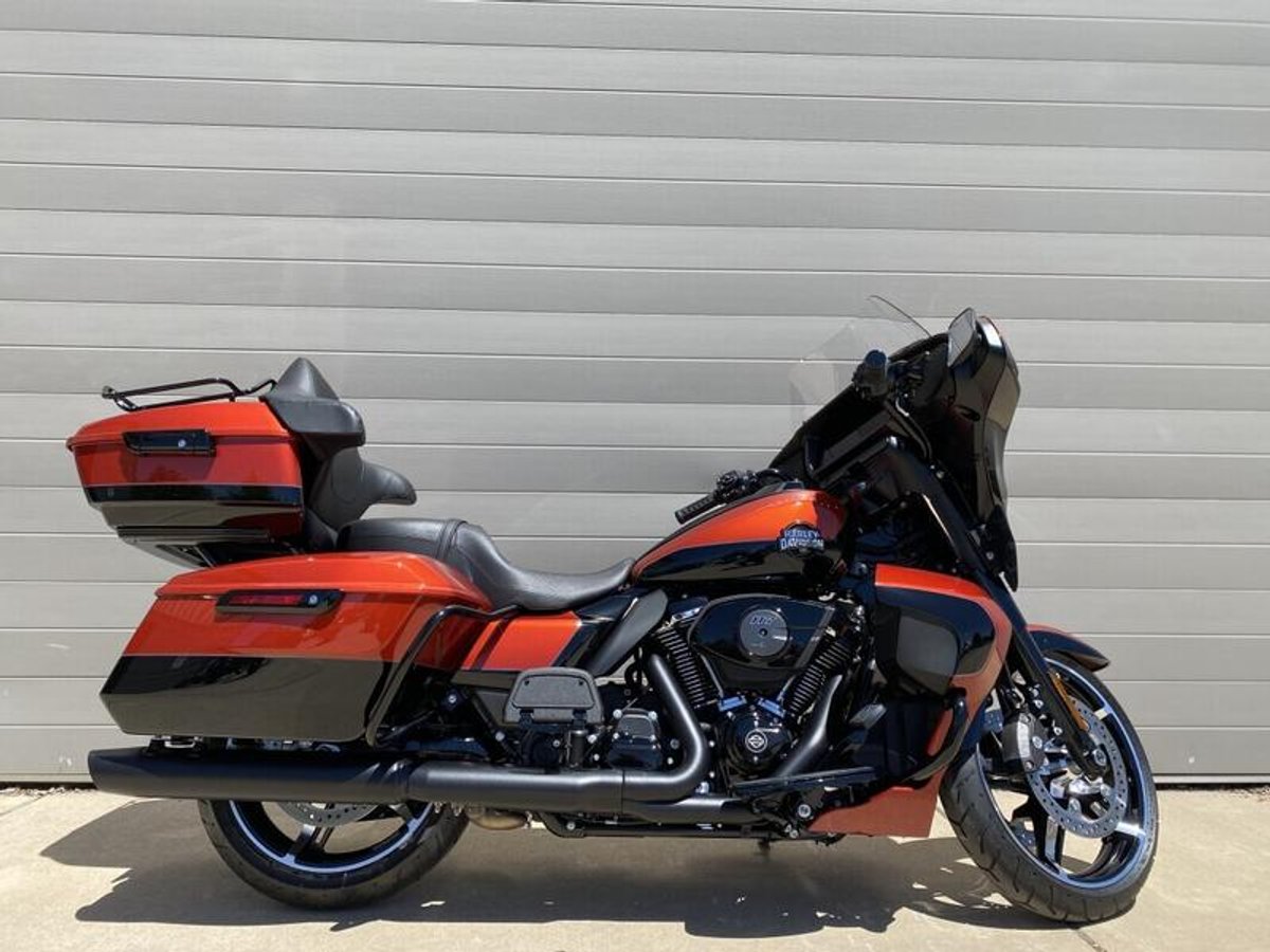 2025 Harley-Davidson FLHXU - Street Glide Ultra