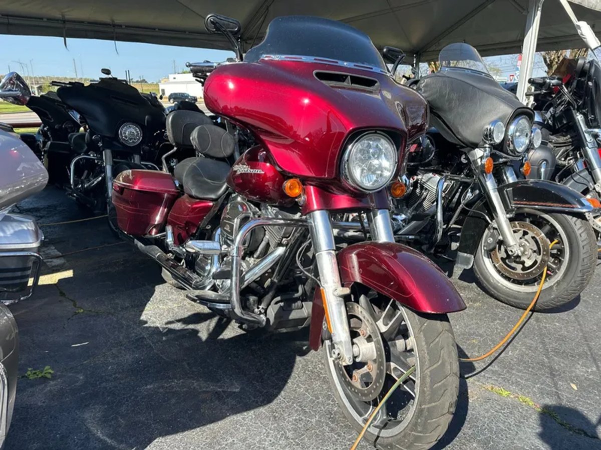 2014 Harley-Davidson Street Glide Special