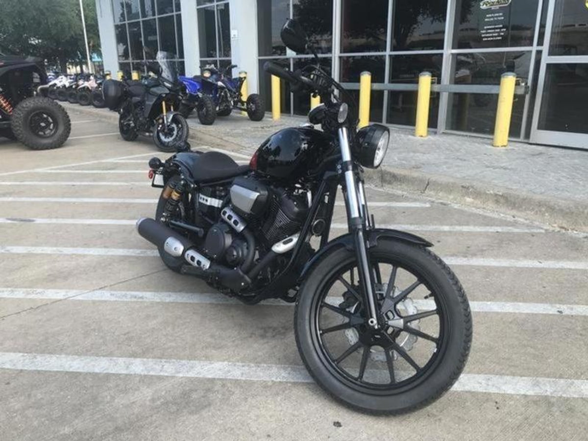2025 Yamaha Bolt R-Spec