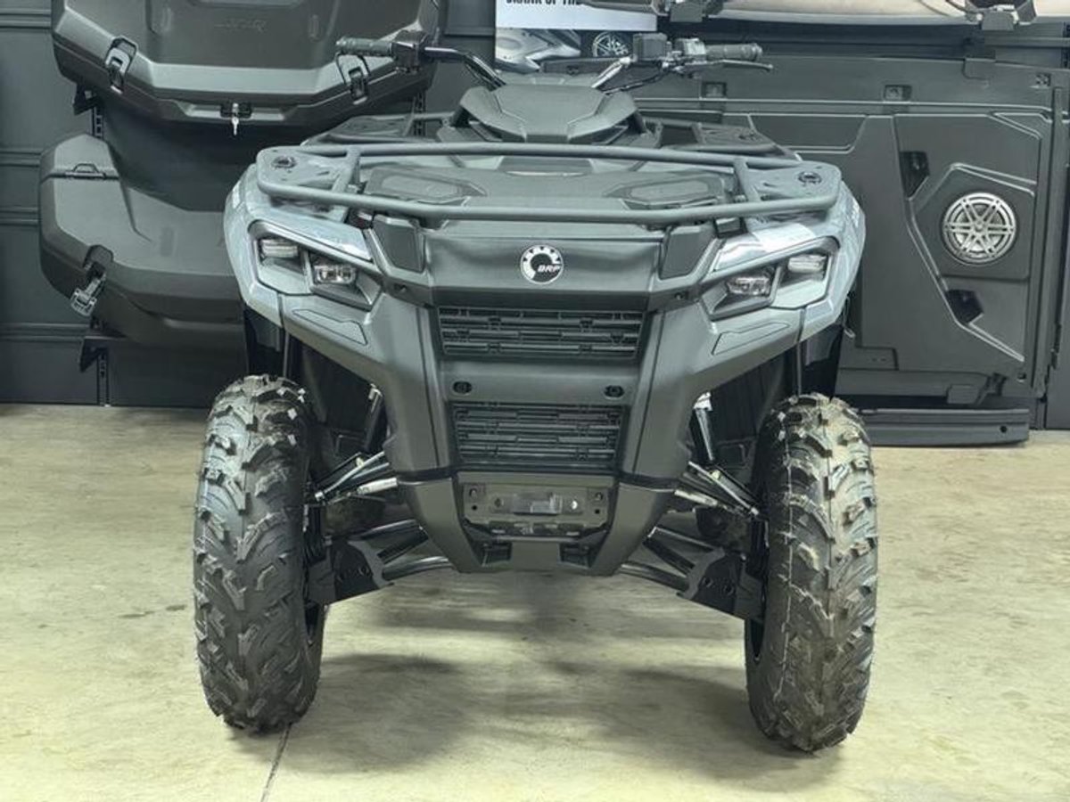 2026 Can-Am Outlander DPS 700