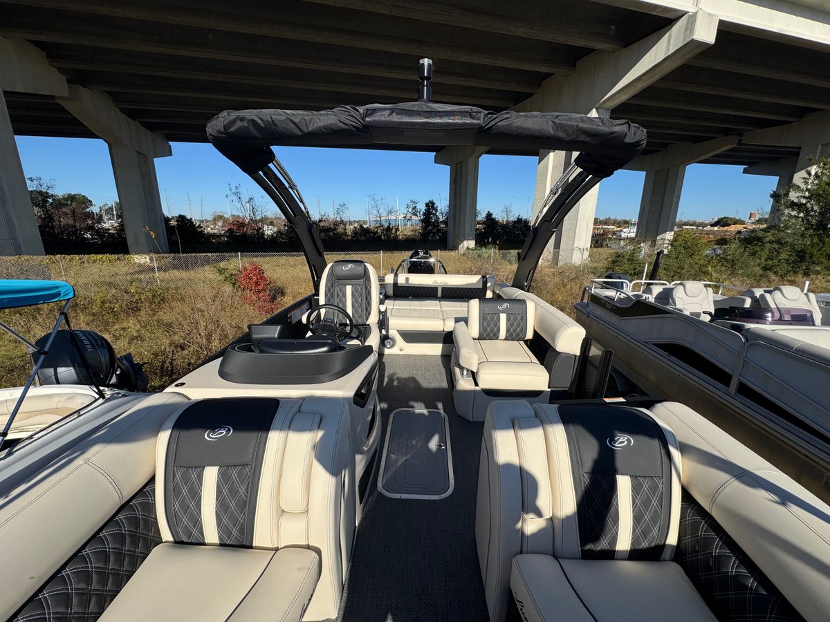 2026 Barletta Lusso L25UA