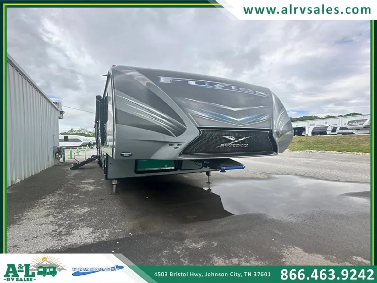 2018 Keystone Fuzion