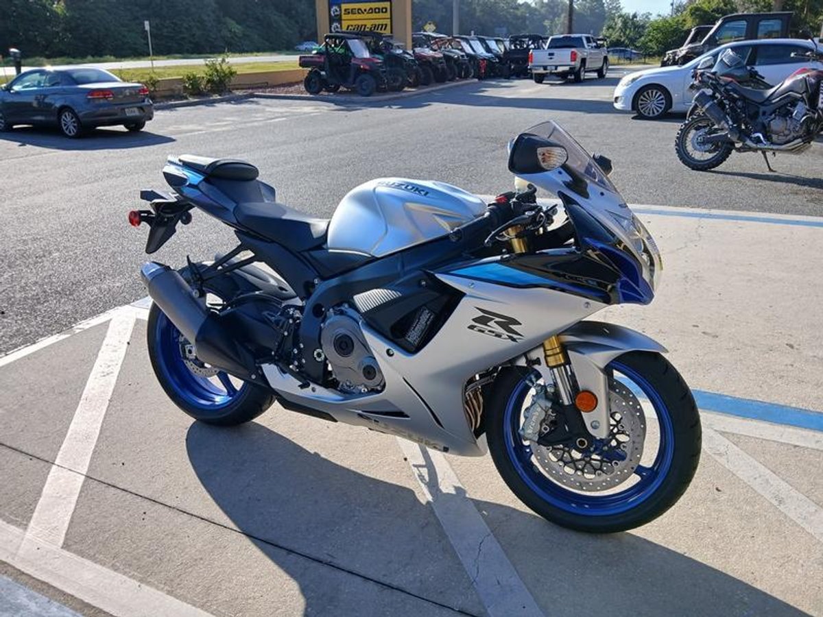 2026 Suzuki GSX-R750
