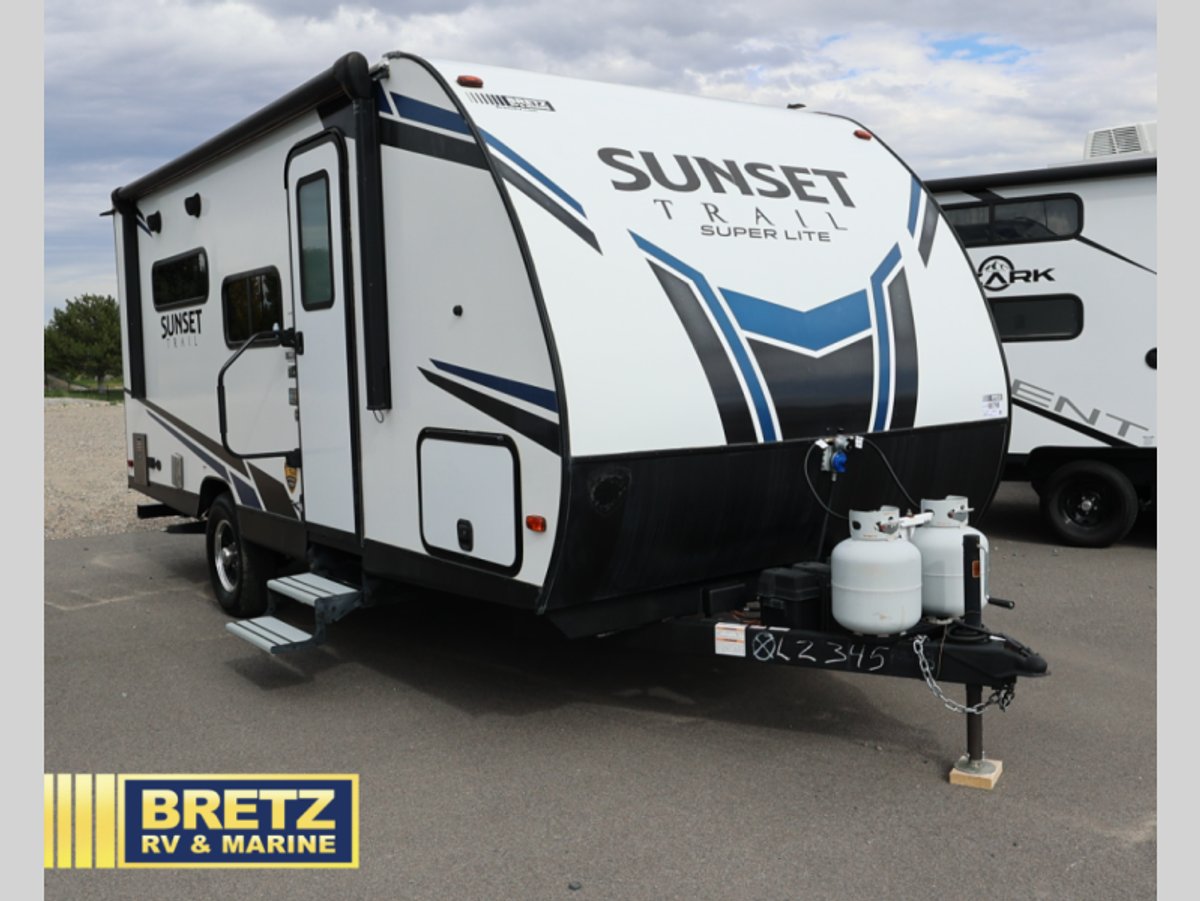 2020 CrossRoads RV Sunset Trail