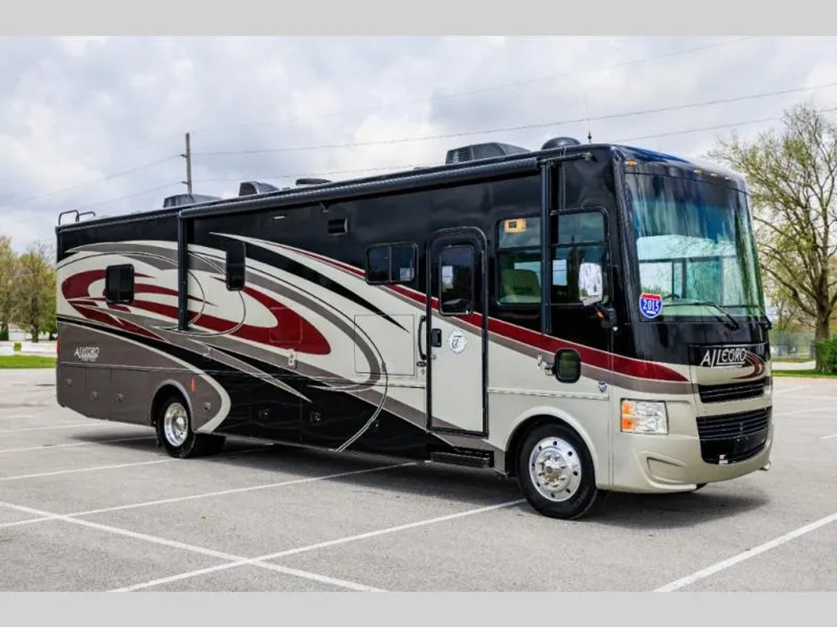 2015 Tiffin Motorhomes Allegro