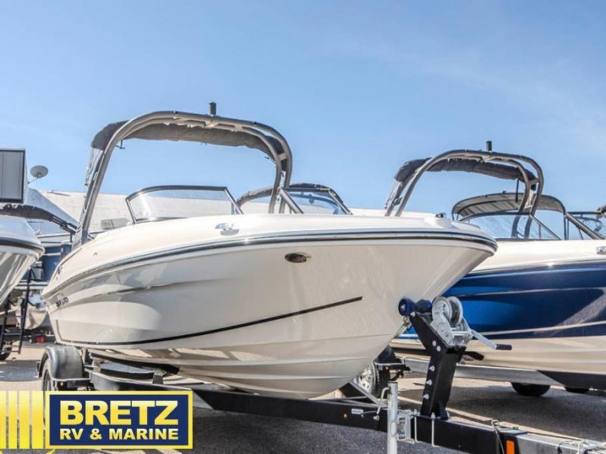 2025 Bayliner VR Series