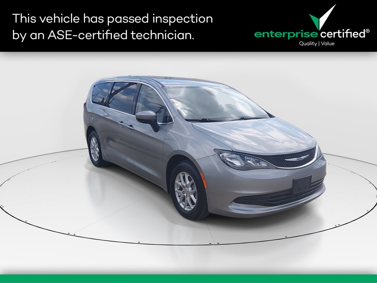 2020 Chrysler Voyager