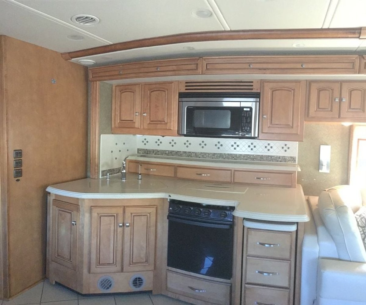 2013 Winnebago Journey