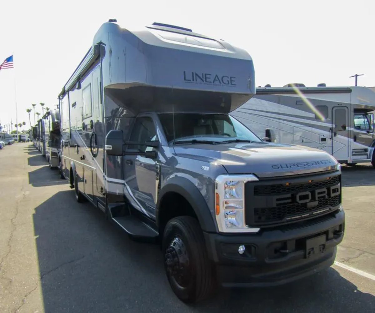 2026 Grand Design LINEAGE SERIES F