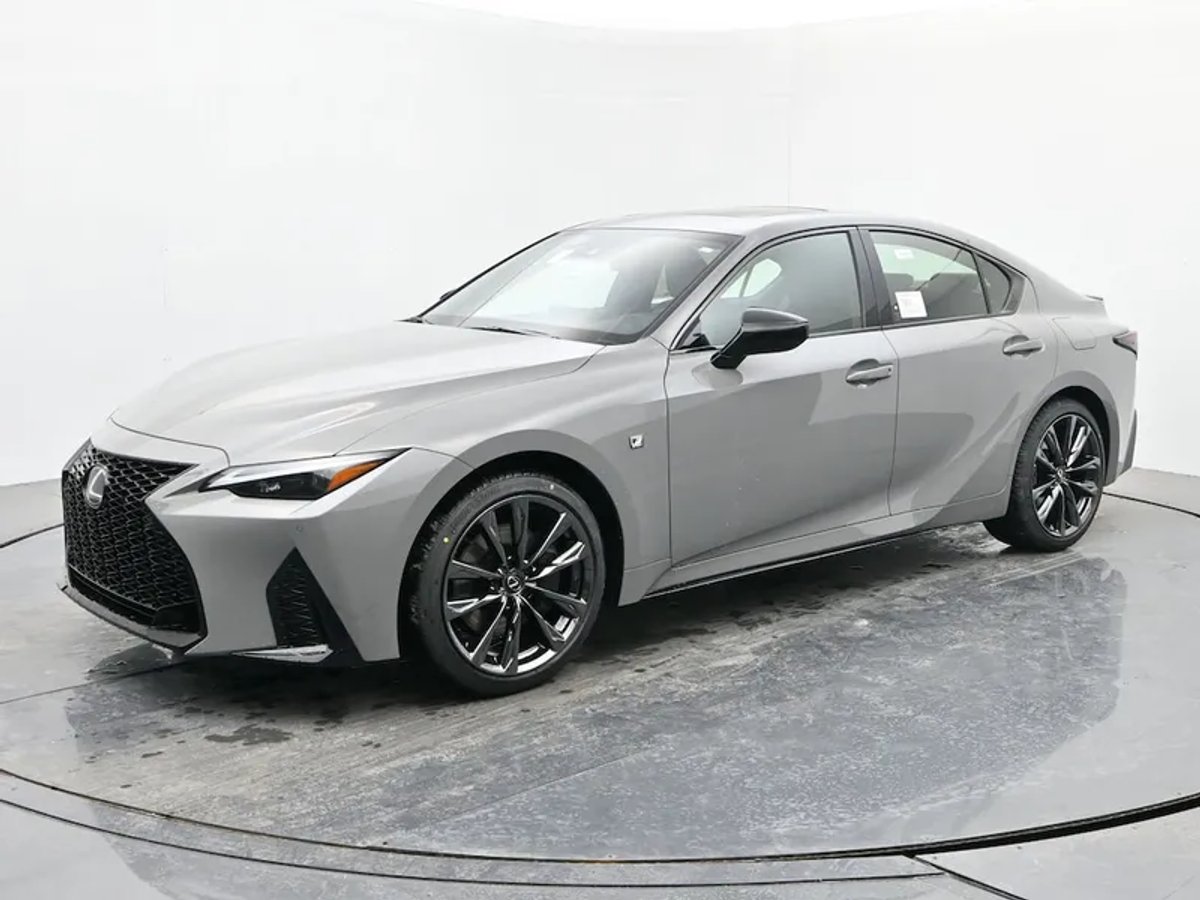 2025 Lexus IS