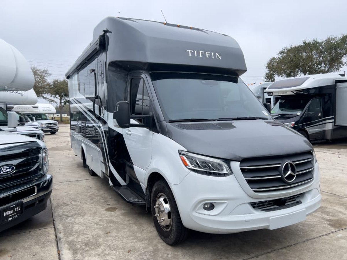 2023 Tiffin WAYFARER