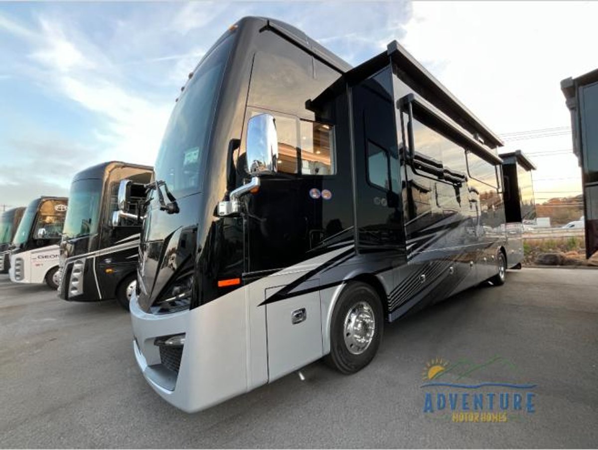 2026 Tiffin Motorhomes Phaeton IH