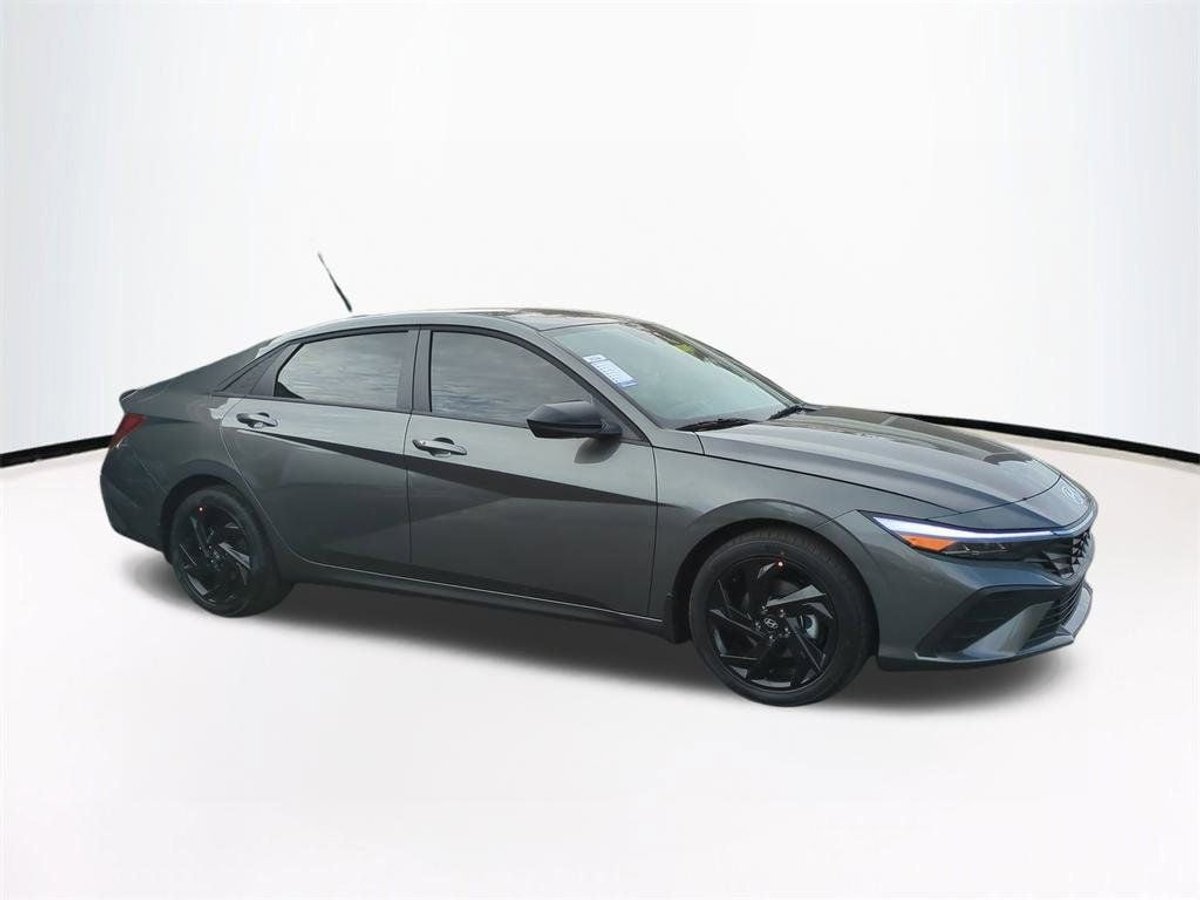 2026 Hyundai ELANTRA