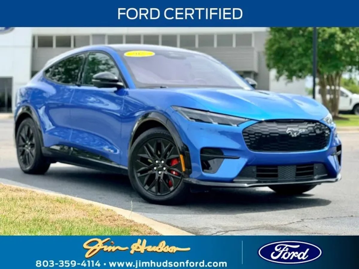 2025 Ford Mustang Mach-E