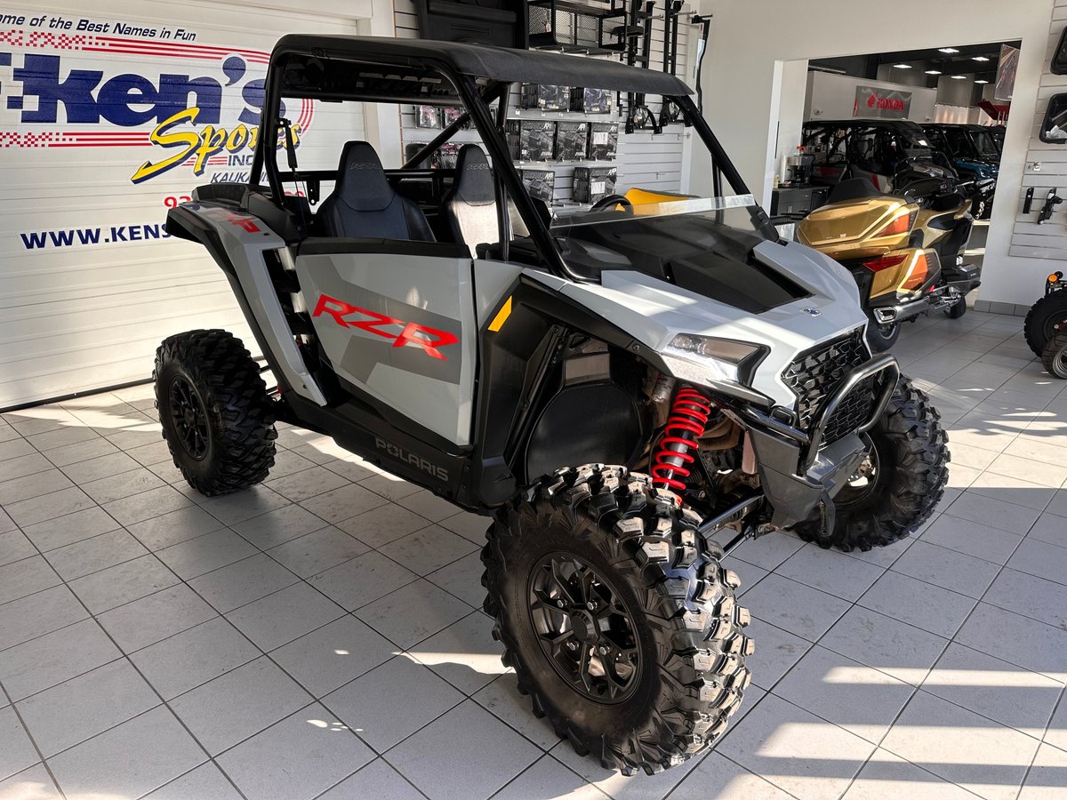 2025 Polaris RZR XP 1000 Premium