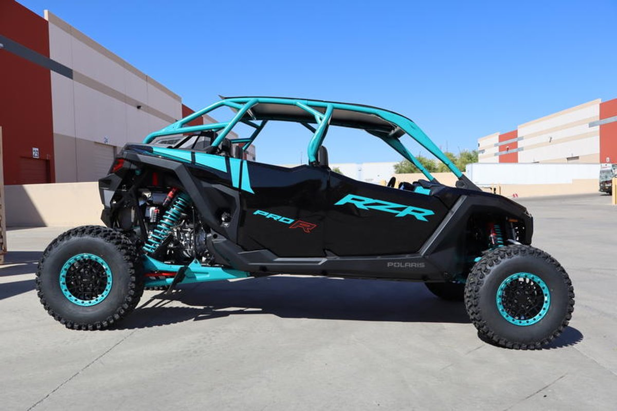 2025 Polaris RZR Pro R 4 Ultimate