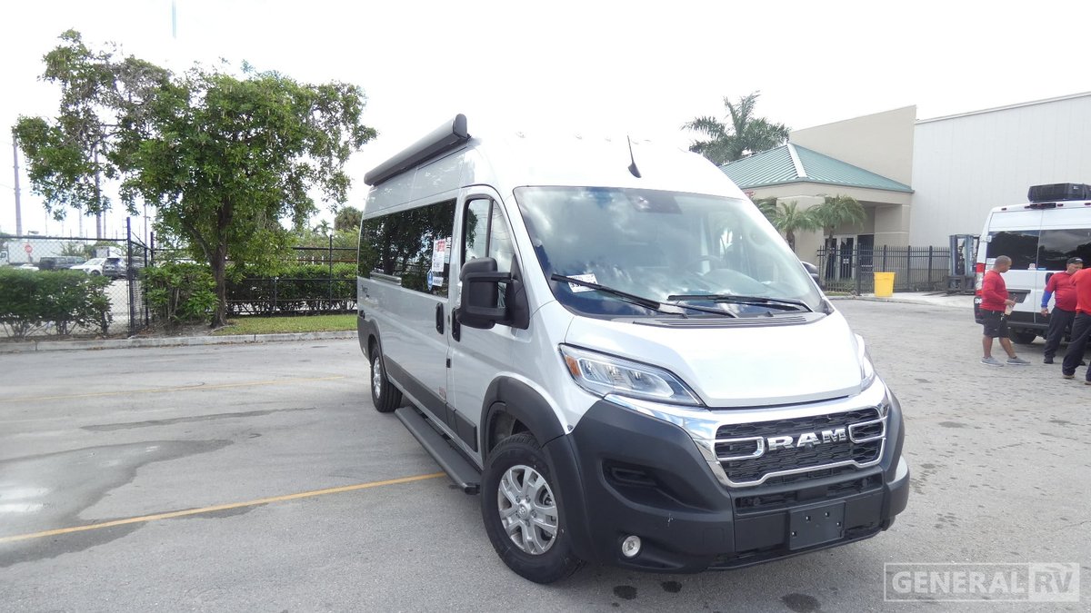 2026 Thor Motor Coach Tellaro