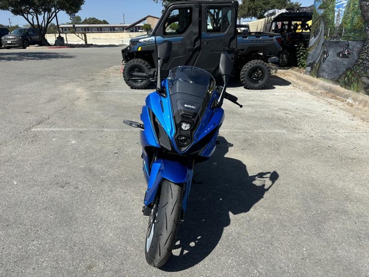 2025 Suzuki GSX-8R