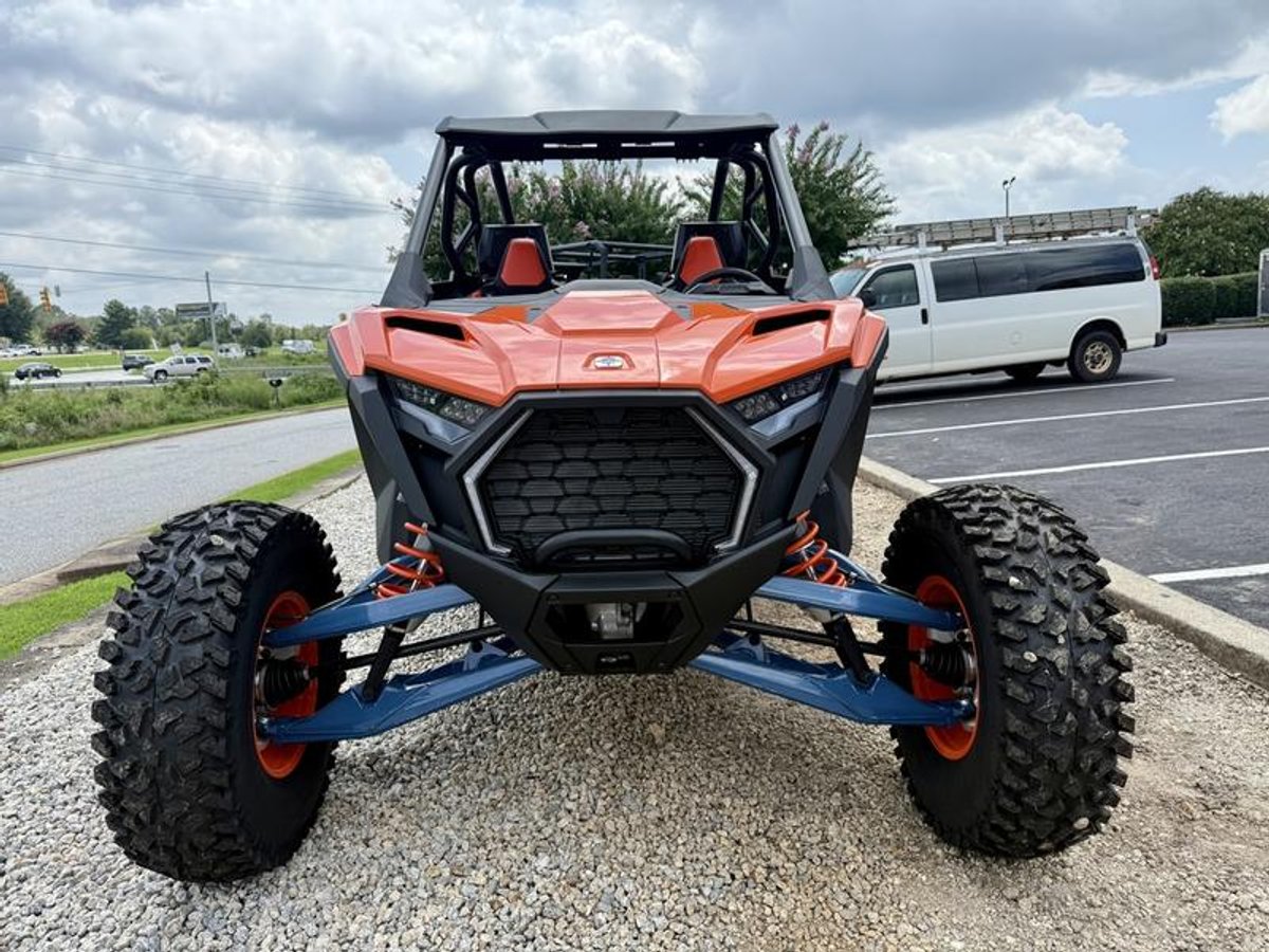 2025 Polaris RZR Pro S Ultimate Orange Burst / Zenith Blue