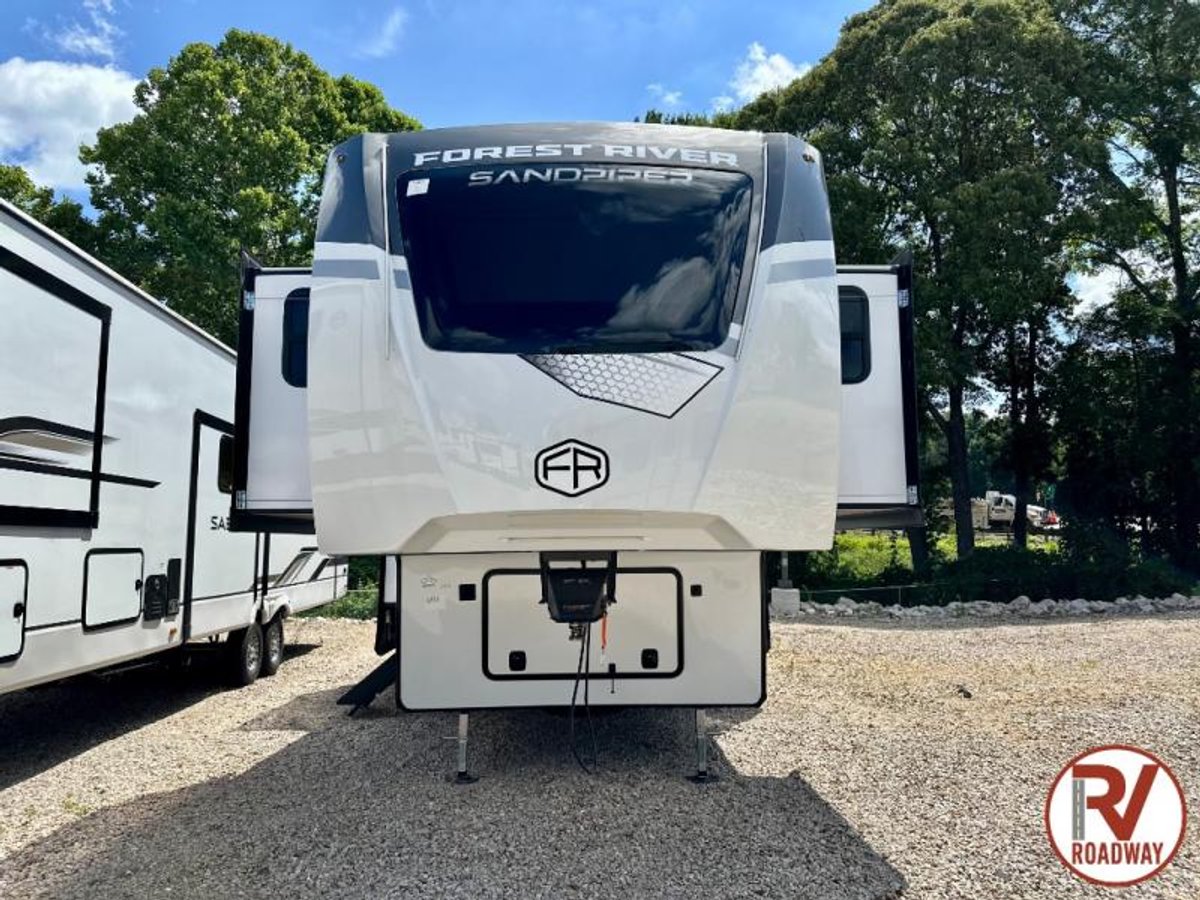 2026 Sandpiper 3990FL
