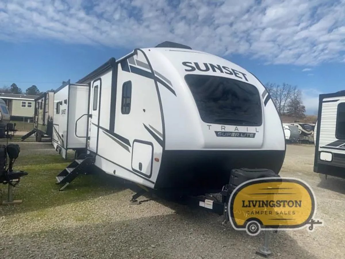 2023 CrossRoads RV Sunset Trail