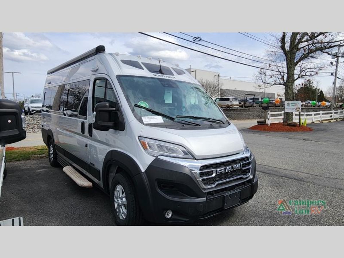 2025 Roadtrek Roadtrek
