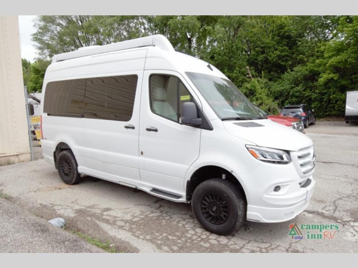 2025 Tiffin Motorhomes GT1