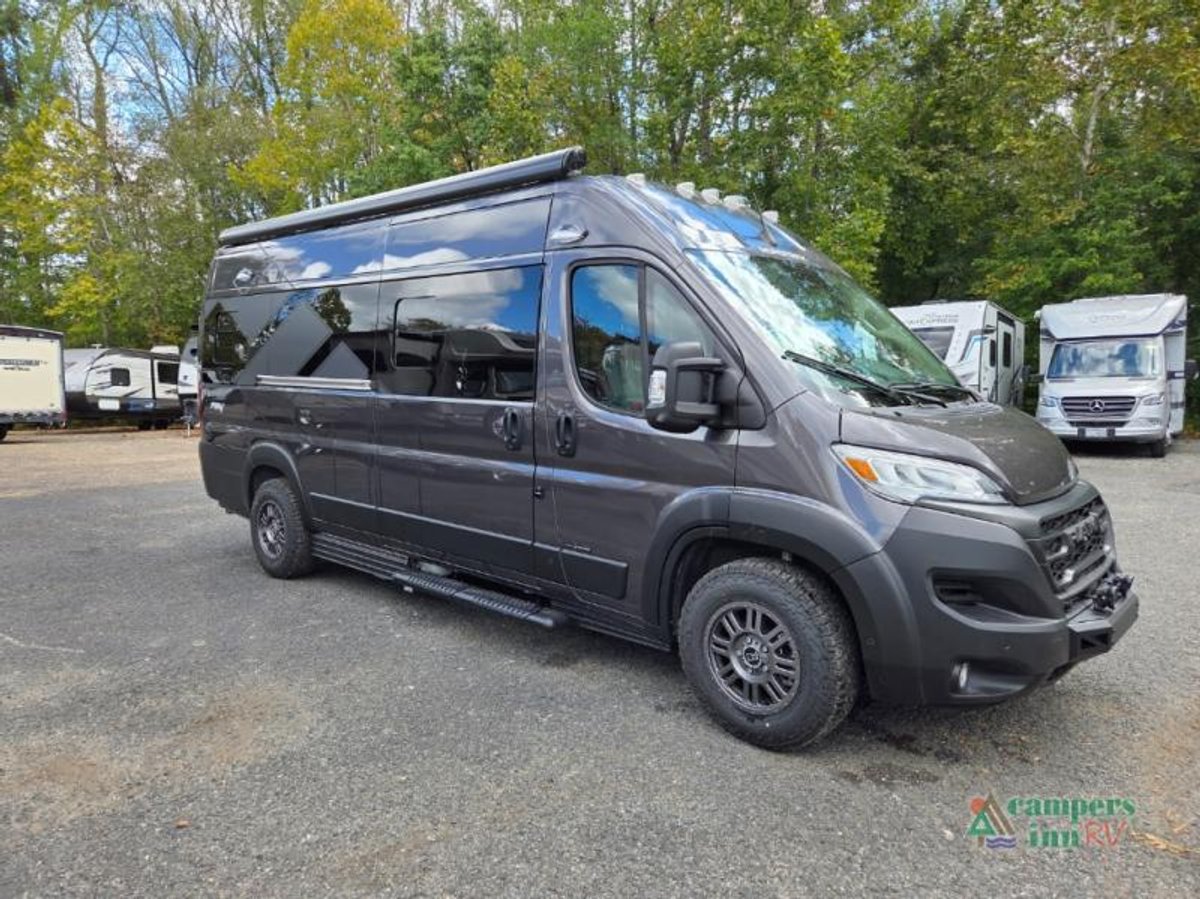 2026 Roadtrek Roadtrek