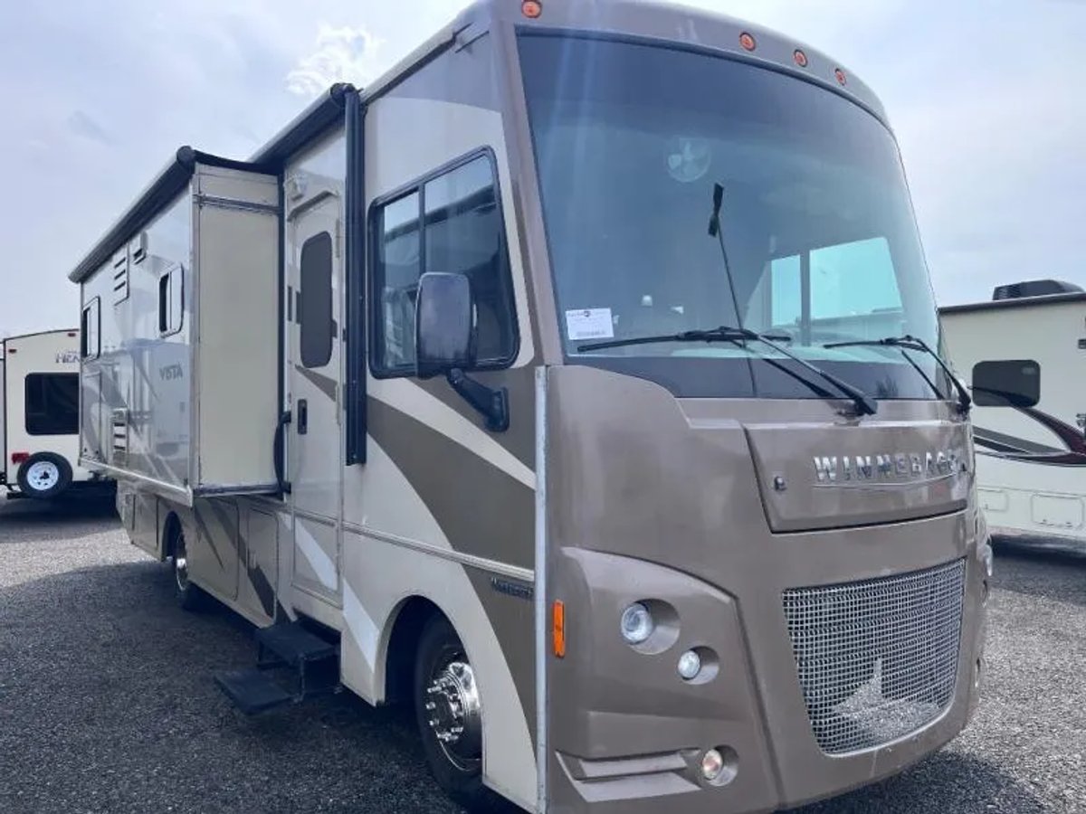2015 Winnebago Vista