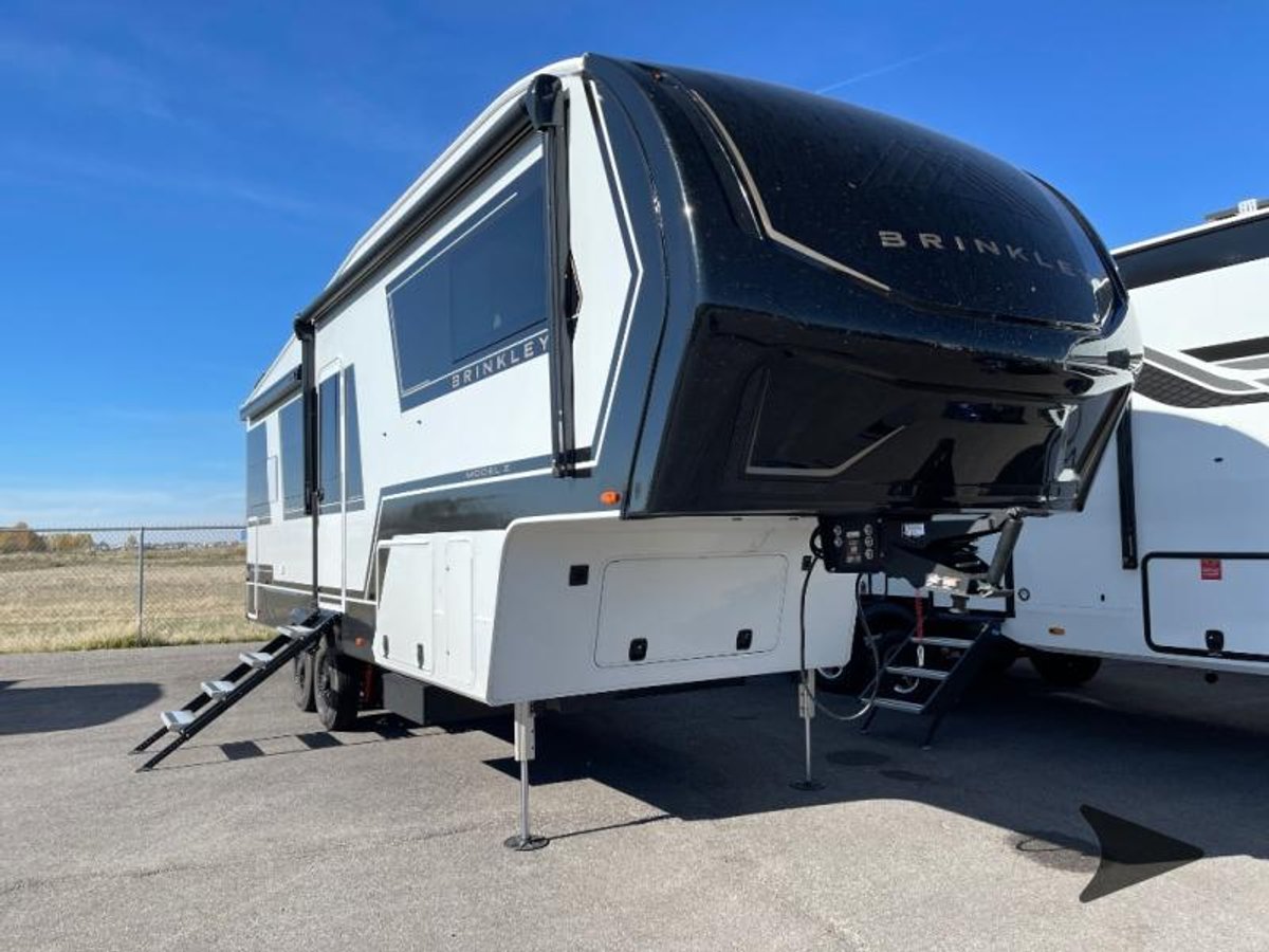 2026 Brinkley Model Z