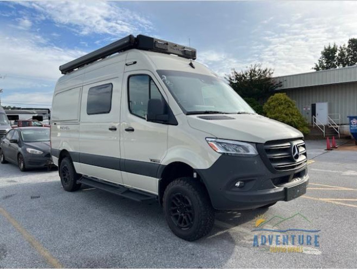 2025 Winnebago Revel