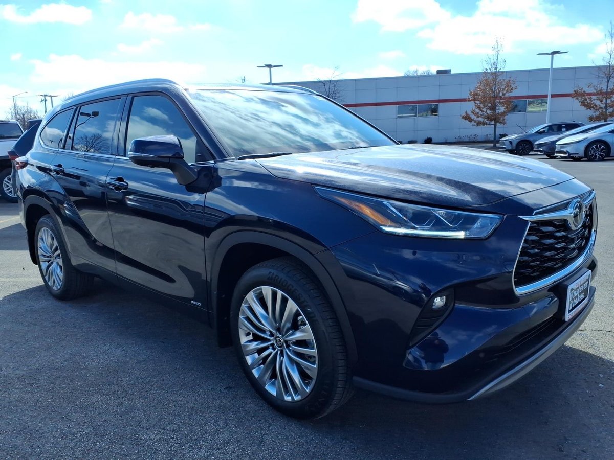2026 Toyota Highlander Hybrid