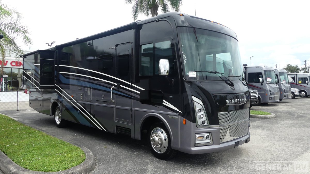 2025 Winnebago Adventurer