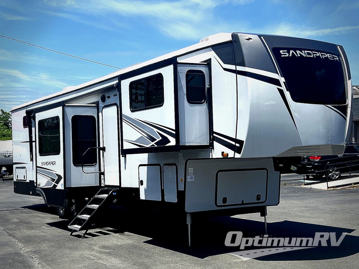 2024 Forest River Sandpiper Luxury