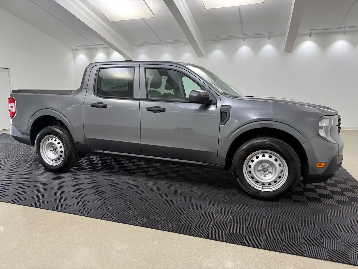 2025 Ford Maverick XL Truck I-4 Hybrid