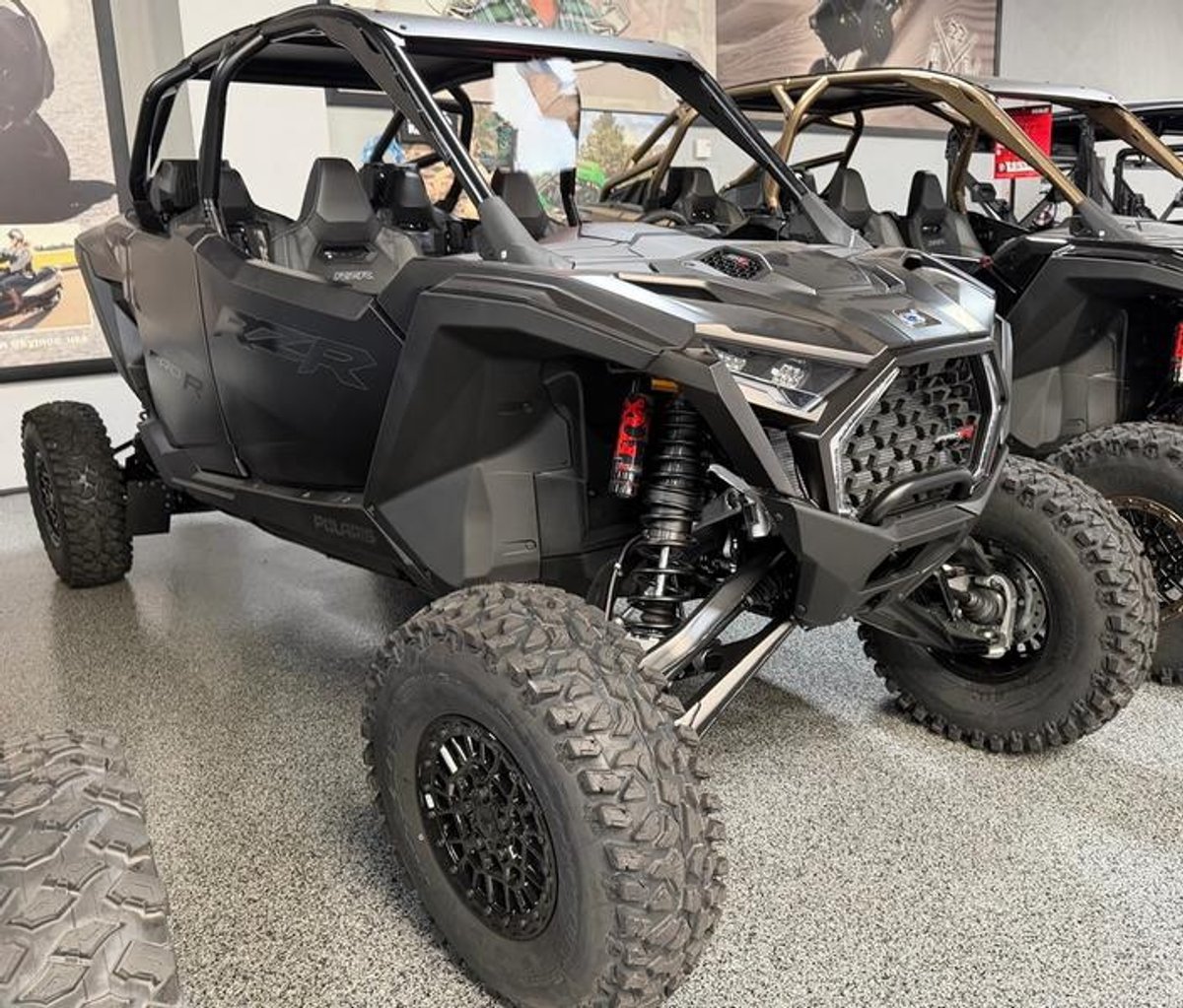 2025 Polaris RZR Pro R 4 Ultimate
