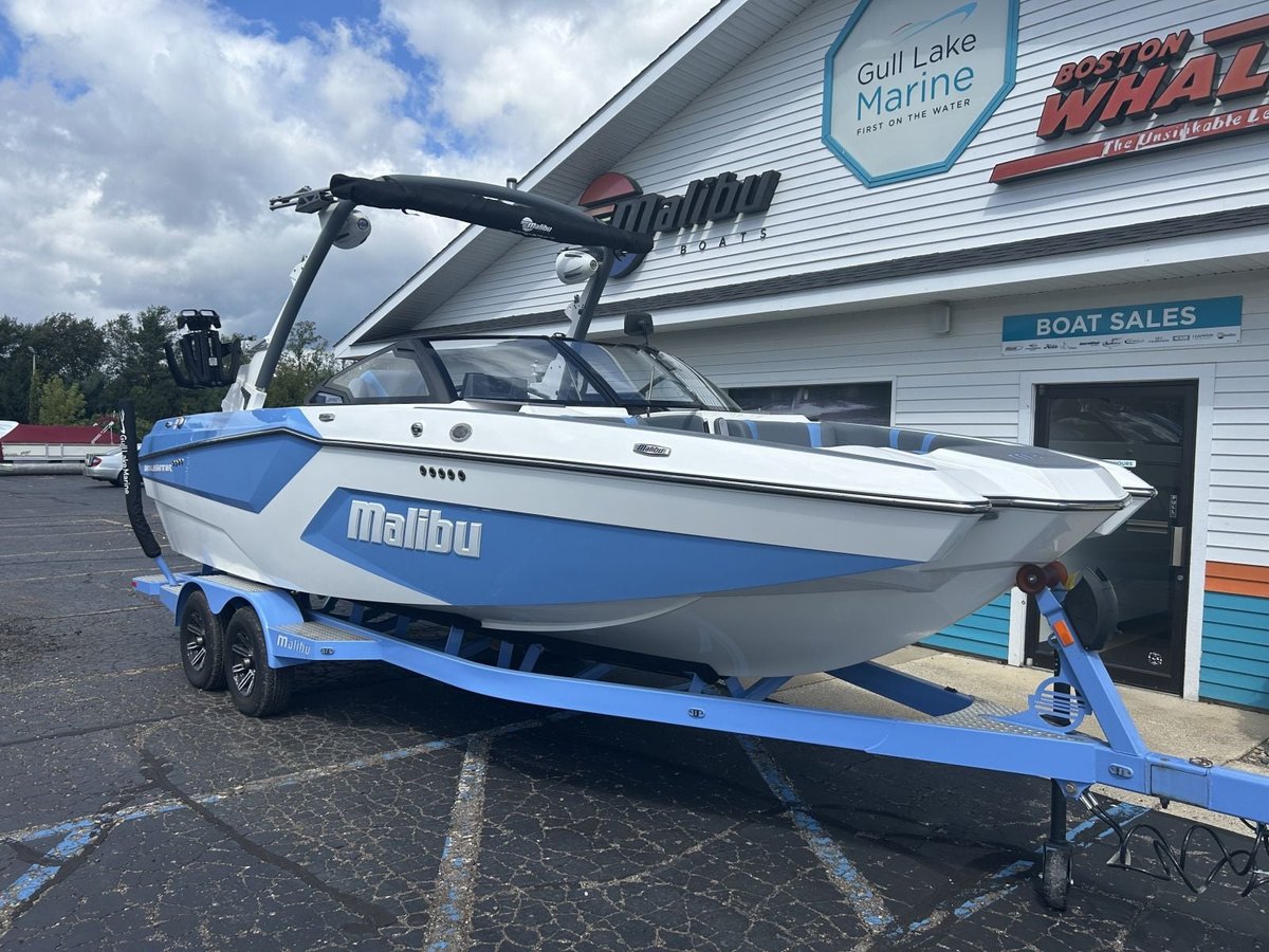 2024 Malibu Boats 23 MXZ